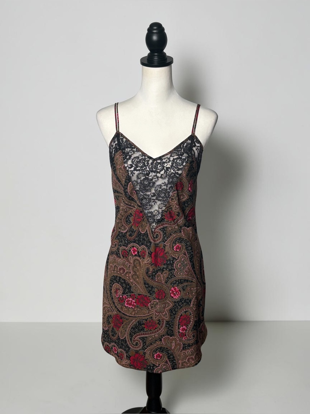 VTG Victoria's Secret Gold Label Paisley Lace Slip Dress Nightgown M